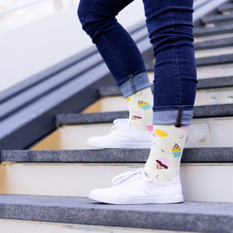 Lavley If You Can Read This Bring Me Ice Cream Socks â€“ Hilarious Novelty for Adults, US Size 6-12 â€“ Ice Cream Lover Gift - Image 4
